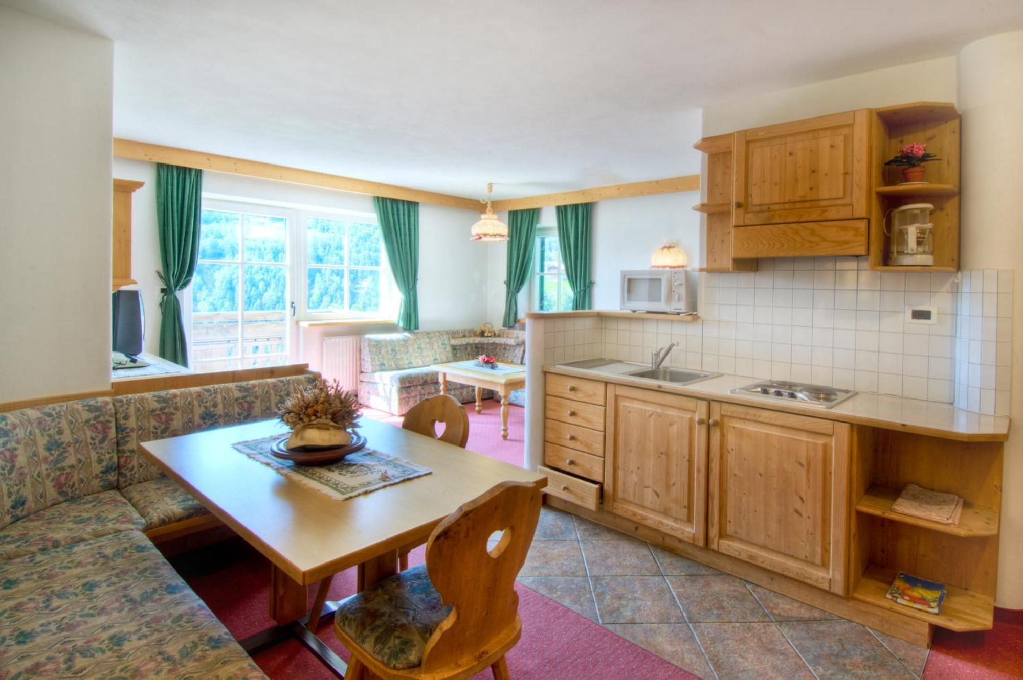 Residenz Am Kaiserweg Longostagno Екстериор снимка