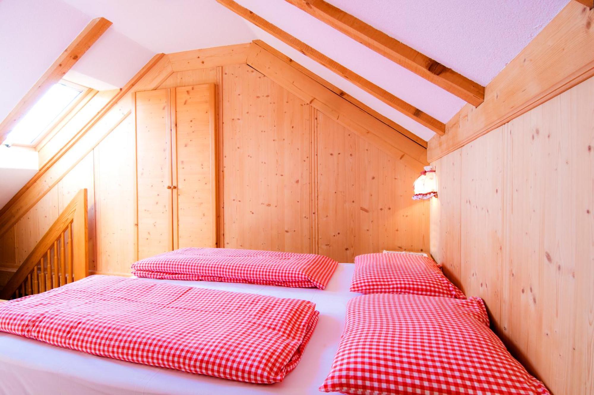 Residenz Am Kaiserweg Longostagno Екстериор снимка